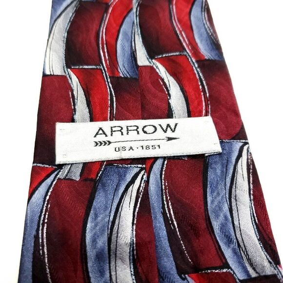 Arrow Red Print Abstract‎ Gray Short Wide Silk Tie - Picture 3 of 6